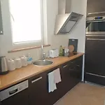 Syreny شقة